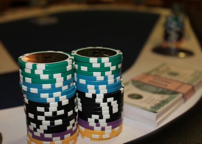 Understanding Online Poker Tournament Structures